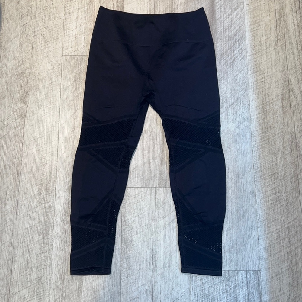 Fabletics cut out leggings